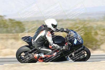 media/Dec-04-2025-Racers Edge (Thu) [[5ebc9f124d]]/3-B Group/5-Session 2 Turn 2 inside Speed Pans/